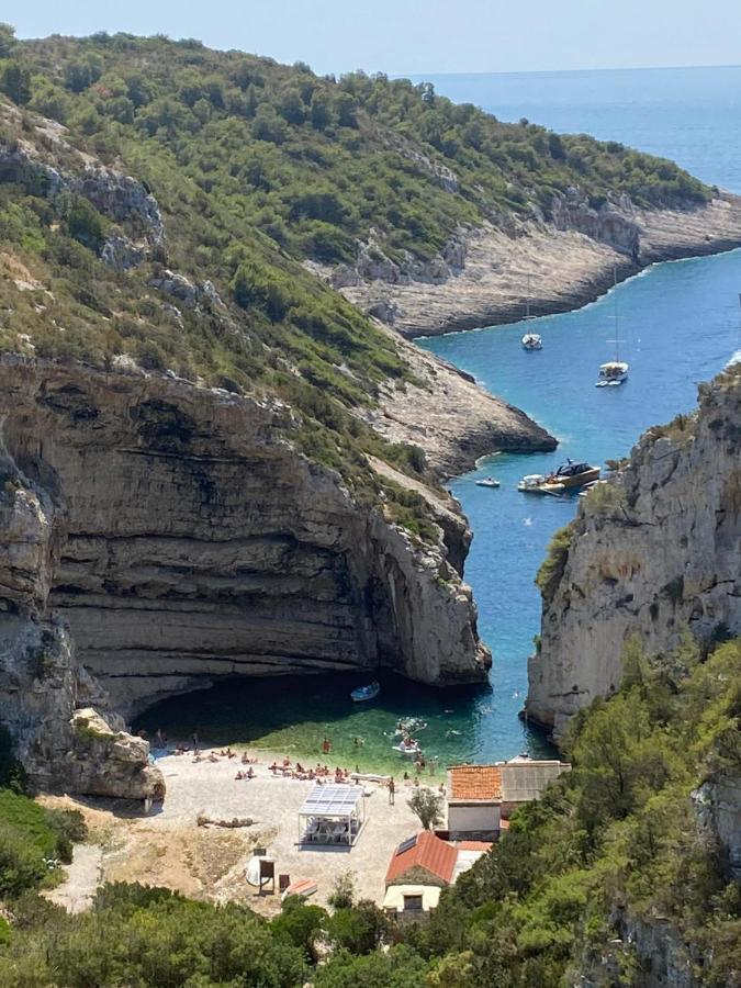 Holiday Home Stiniva Vis Dış mekan fotoğraf